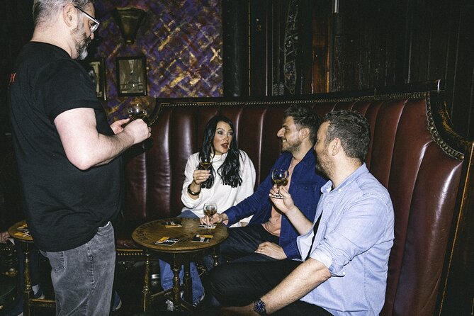 Explore Glasgow: Scottish Rogue Whisky Walking Pub Crawl - Price and logistics: what $89.31 really buys you