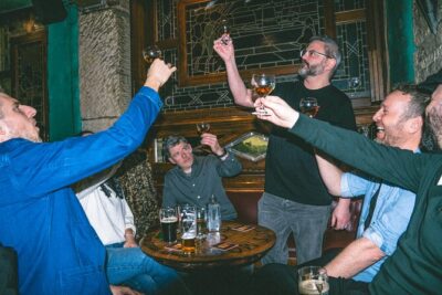 Explore Glasgow: Scottish Rogue Whisky Walking Pub Crawl - Starting at St Enoch Sq: the “easy to find” part of the plan