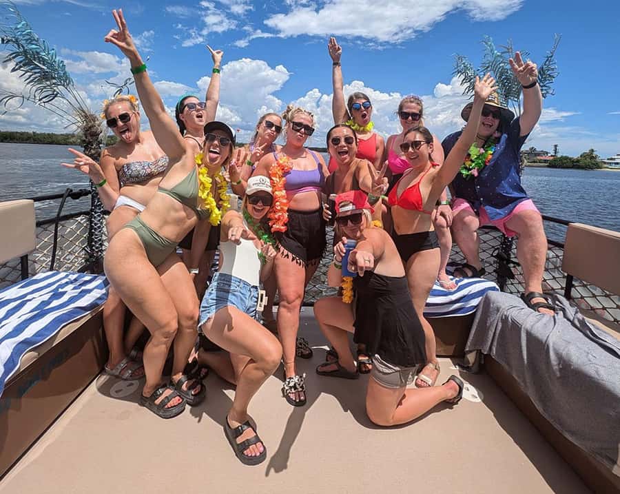Fort Myers Beach: Adults only BYOB Tiki Pub Daytime Cruise - Meeting at Excursions Marina: How Boarding Works