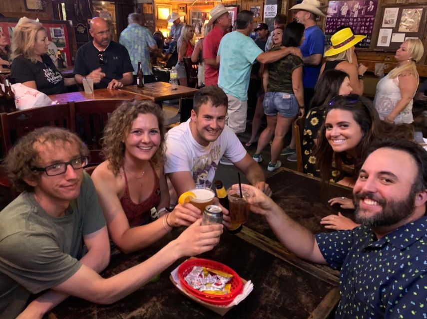Fort Worth: Stockyards History Tour Pub Crawl - Who should choose this pub crawl?