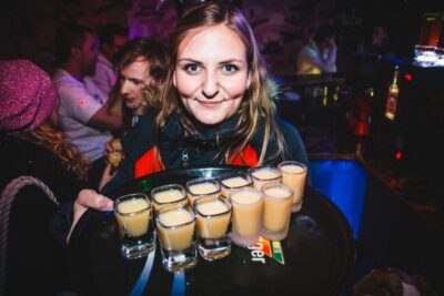 Freiburg: Guided Pub Crawl with Drinks - Meeting Point at Betty BBQ by Hackl’s zapfBar