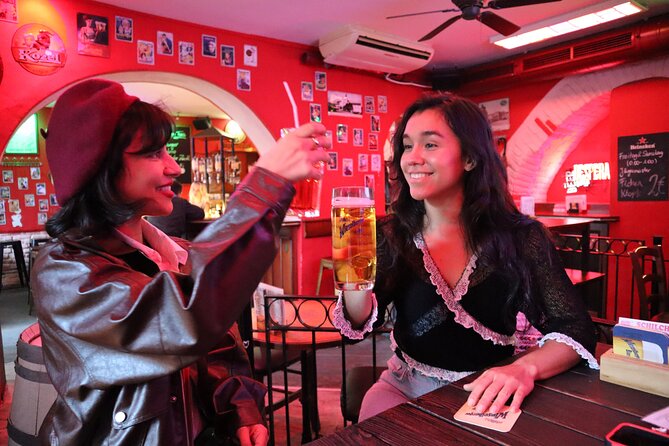 Friday Night Pub Crawl for Professionals in Vienna, Austria - Kaktus Club Underground: Late-Night Energy With Reasonable Long Drinks