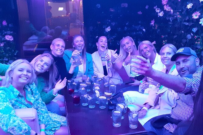 Fun Explorers Pub Crawl with free welcome shots and free ent - Key points