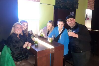 Fun Explorers Pub Crawl with free welcome shots and free ent - Finding Your Guide: Hard Rock Cafe And The Orange Umbrella