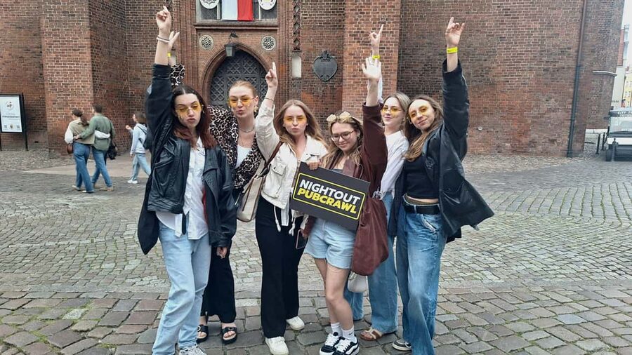 Gdansk 2026: Pub Crawl with Local Guide and Welcome Shots - What to bring, what to skip, and who should go
