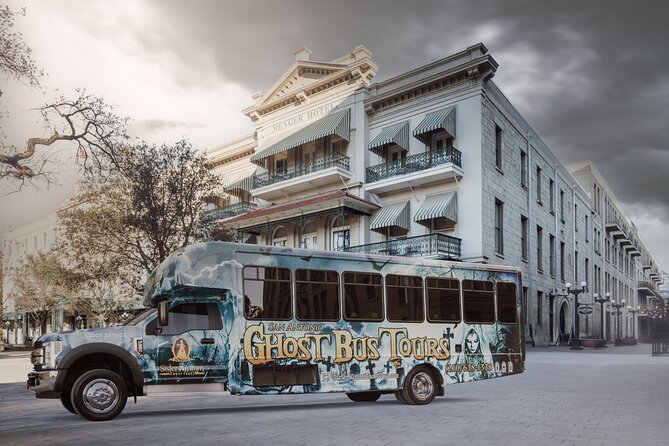 Ghost Bus Pub Crawl - What’s included, what isn’t, and how to plan your night out