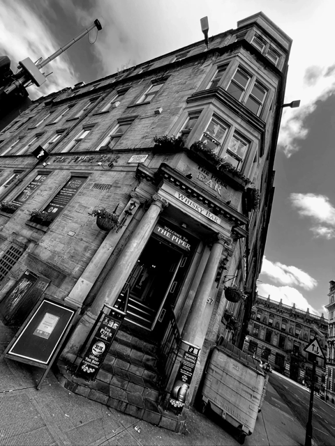 Glasgow: Scottish Rogue Whisky Pub Crawl - Glasgow Whisky on Foot: Why This City Loves Scotch
