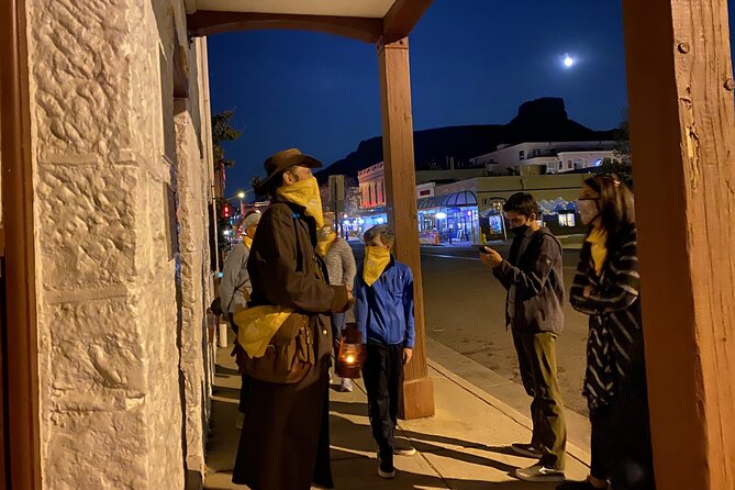 Golden Ghosts & Spirits Haunted Pub Crawl - Key things that make Golden Ghosts & Spirits work