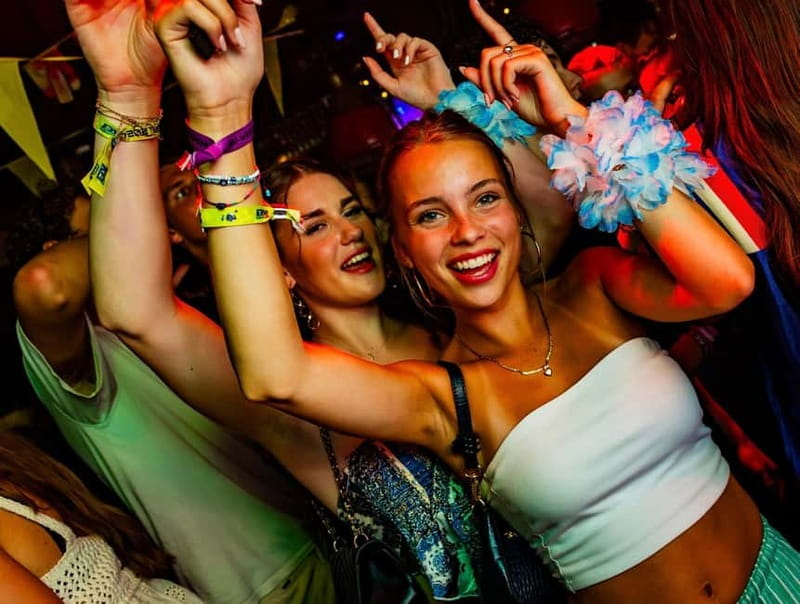 Groningen: Pub Crawl with Pub Quiz, Free Shots and Games - Groningen Pub Crawl Basics: What You’re Buying for $29