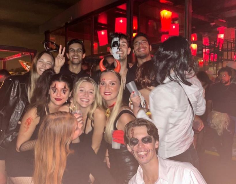 Halloween Haunts: Lisbon Pub Crawl Experience - Who should book this Halloween Haunts crawl