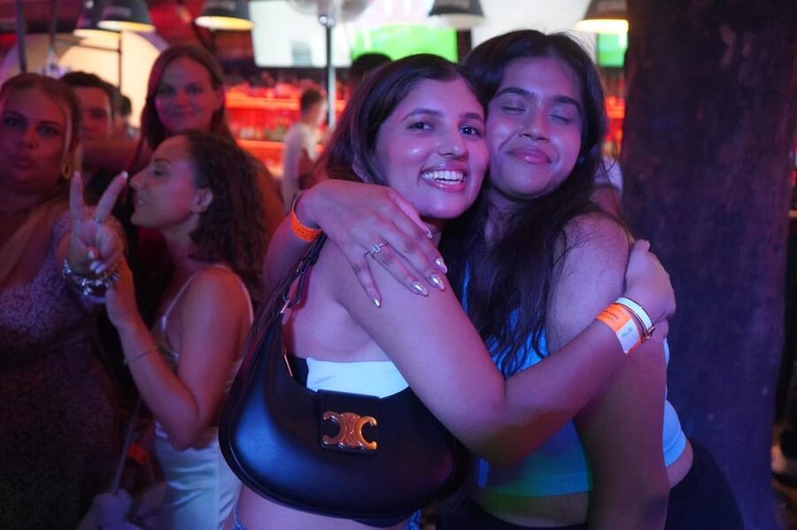 Hamburg: Reeperbahn Pub Crawl with Shots and Games - Who should book this crawl (and who should skip it)