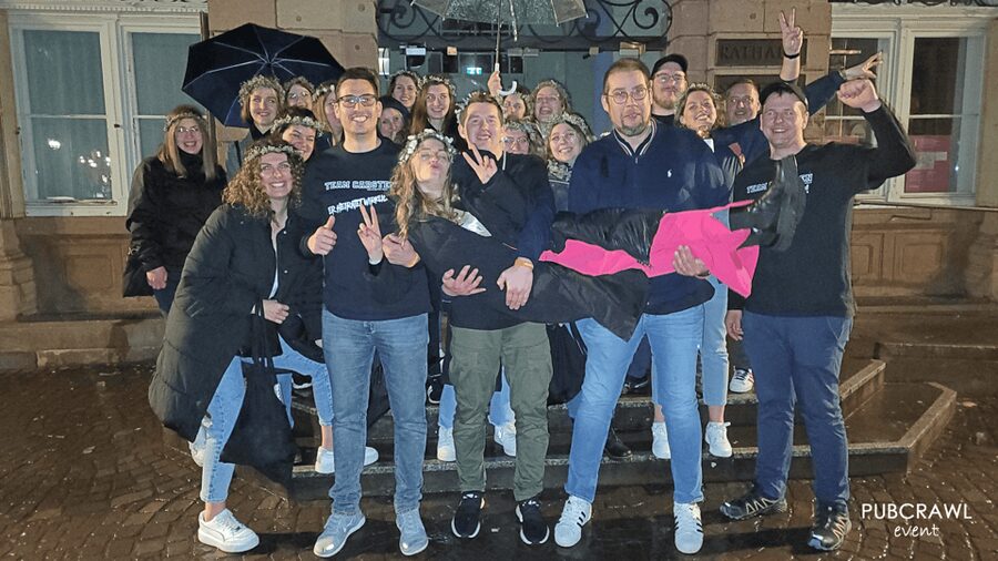 Hannover: Private pub crawl with insider-guide & free shots - Free Shots, Drinking Games, and the City Quiz That Actually Works