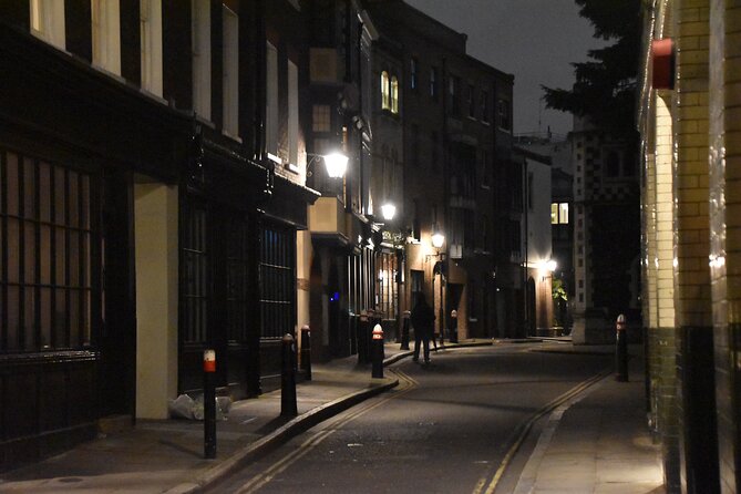 Haunted Pub Tour of London - Price that makes sense when you split it