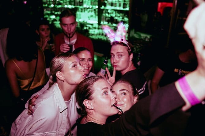 Hong Kong Pub Crawl at Lan Kwai Fong (LKF) - The LKF Route: Stops, Shots, and Where the Fun Actually Comes From