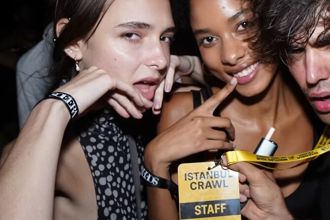 Istanbul Nightlife Pub Crawl: 4 Venues, 4 Shots - How the 4 Venues and 4 Shots Create Real Value