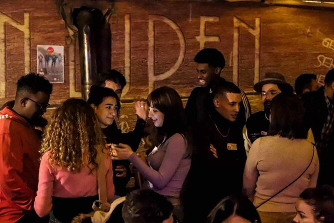 Istanbul Pub Crawl: Shots & Stories - How the night moves: one-hour blocks across Beyoğlu