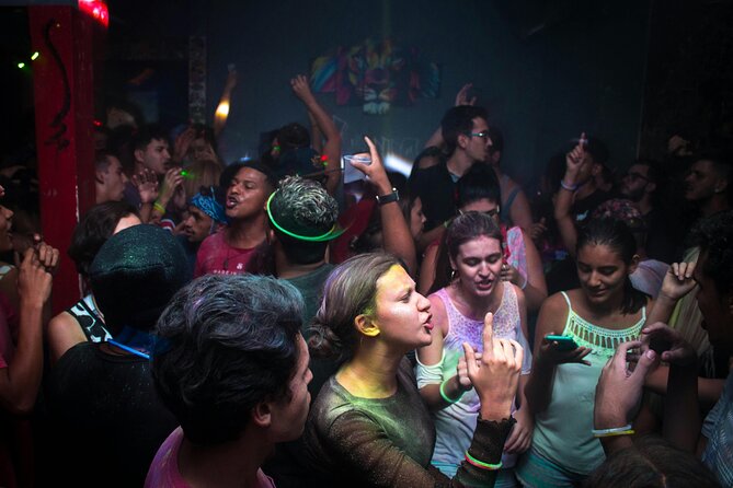 Kathmandu: Nightlife and Pub Crawl Tour - Languages, skip-the-line entry, and how the night stays smooth