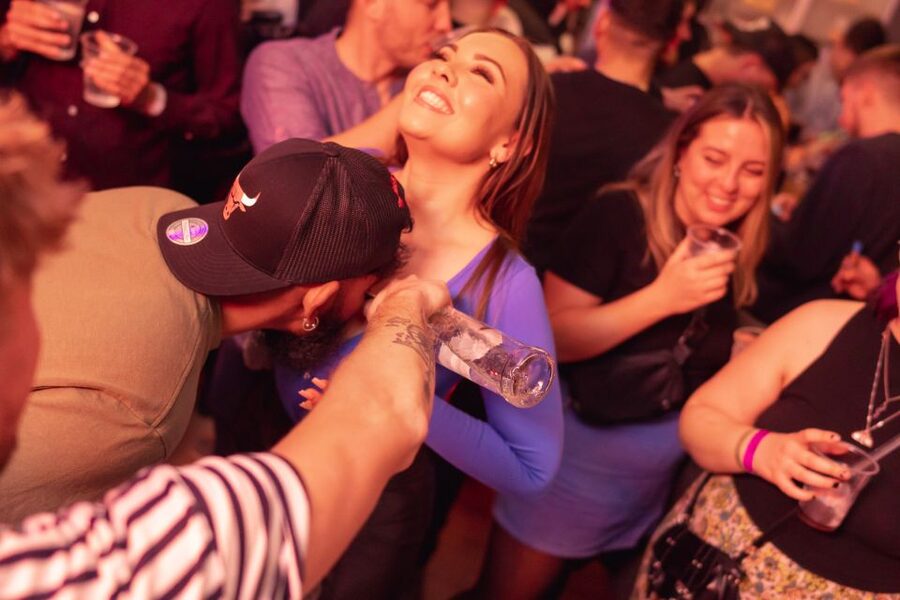 Krakow: Pub Crawl with 1 Hour of Unlimited Alcoholic Drinks - Quick practical tips so the night stays fun