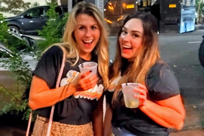 Late Night Savannah Haunted Pub Crawl - Comfort, group size, and what to bring at midnight