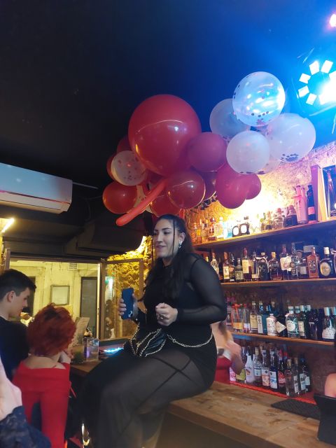 Lisbon Pub-crawl: 1h of open bar, Shots and VIP Club Entry - Santos and the shift from city wandering to full-on drinking fun