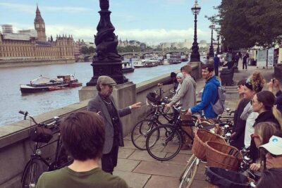 London Bike Tour: Landmarks, Secret Gems, Pub Stop & Street Art - Meeting at Hercules Road: bikes, kit, and getting comfortable fast
