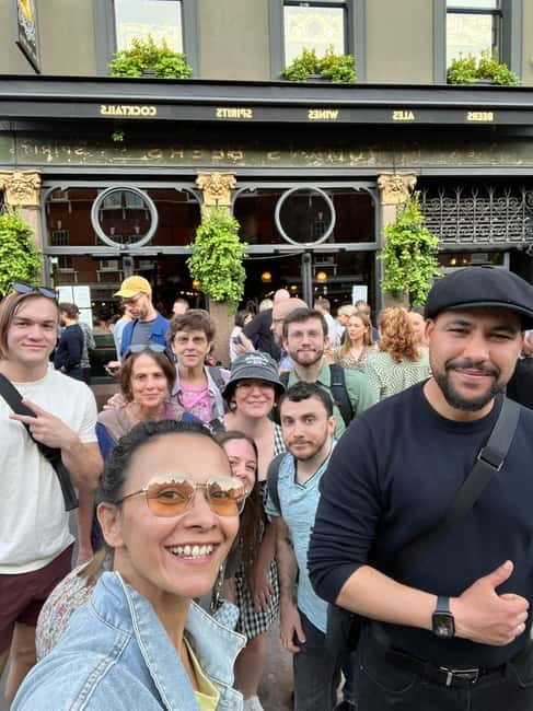 London: Jack the Ripper Tour with Historic Pub Stops - The Ten Bells in Spitalfields: the stop most people come for