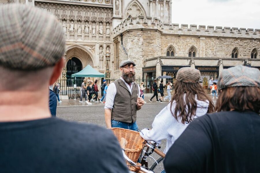 London: Landmarks & Secrets Bike Tour with Pub & Street Art - The London Eye and Westminster Bridge photo sweep
