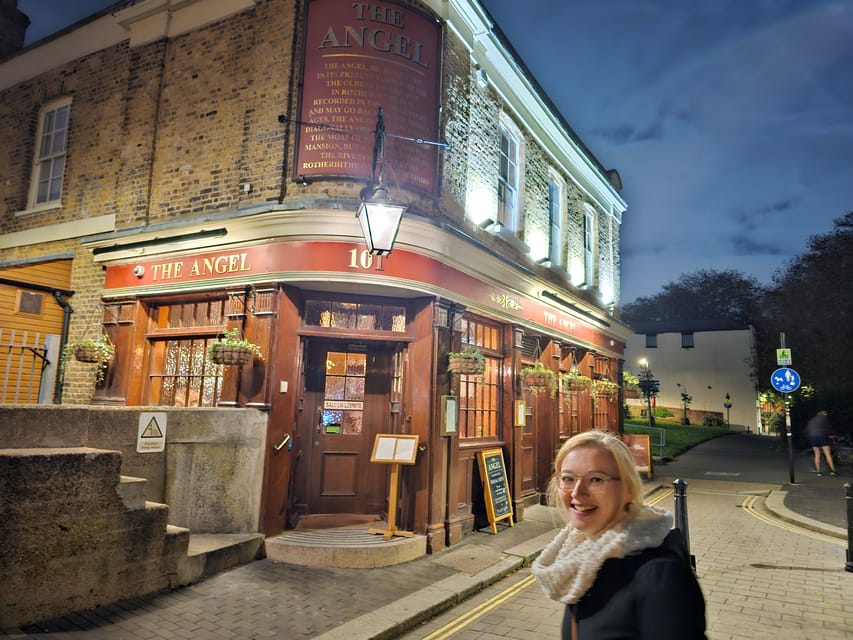London: Pilgrims and Pirates Historical Pub Tour - Four Riverside Pubs: Where Maritime Legends Meet the Real Neighborhood