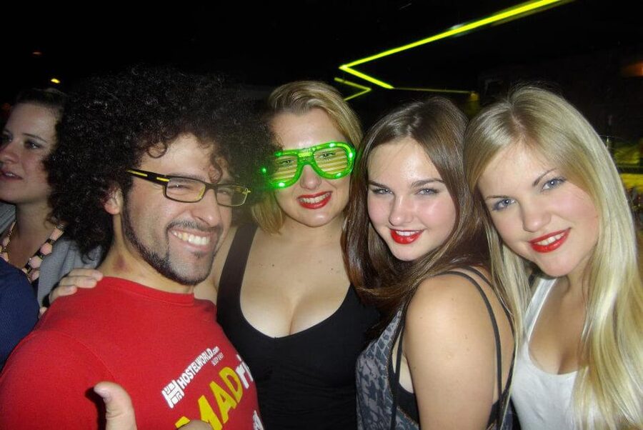 Madrid: Pub Crawl Madrid Running since 2005 Bar Exploration - Should You Book Madride Pub Crawl Madrid?