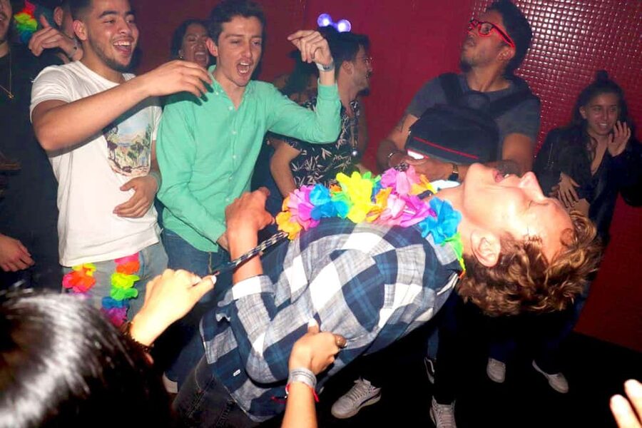 Madrid: Top Pub-Crawl with Drinks and Nightclub Entry - Guides matter: the names people remember (and why)