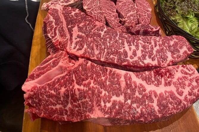 Majang Meat Market Experience: Private Tour with Han-woo Beef BBQ - How you choose 1++ Hanwoo (and why that matters)