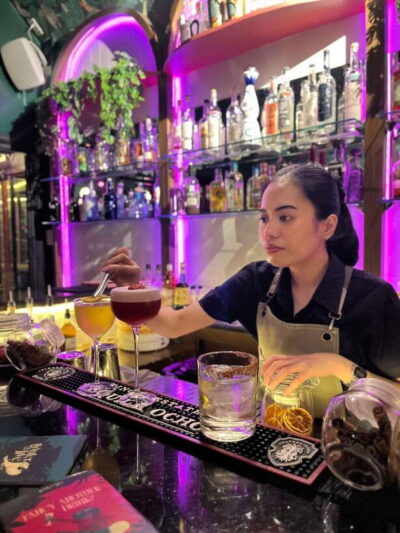 Makati Bar Crawl - Hidden Bar, Speakeasy and Pub - Where You Meet: Starting at Filiing Station Cafe and Bar