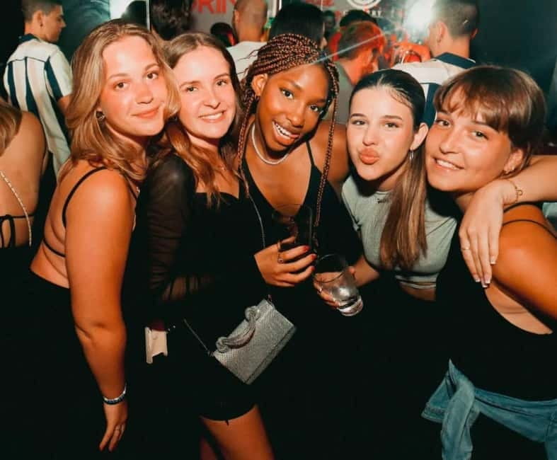 Málaga: Pub Crawl Málaga Madness - Key Things I’d Watch Before You Go