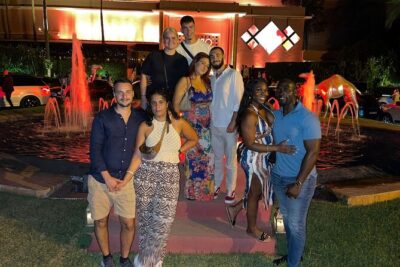 Marrakech Nightlife Adventure: The Ultimate Pub Crawl - Stop 1: Moulay Rachid for Photos and a Local Live-Music Bar