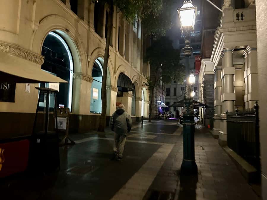 Melbourne: Spirits and Ales Haunted Pub Walking Tour - Starting Outside Young & Jacksons: The Melbourne Ghost-Walk Kickoff