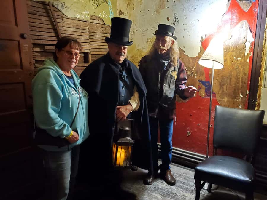 Memphis: Drinking Spirits with Spirits Haunted Pub Crawl - Key things that make this tour work