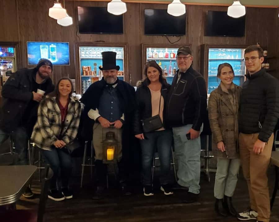Memphis: Drinking Spirits with Spirits Haunted Pub Crawl - Your paranormal guide Matt: what you should listen for