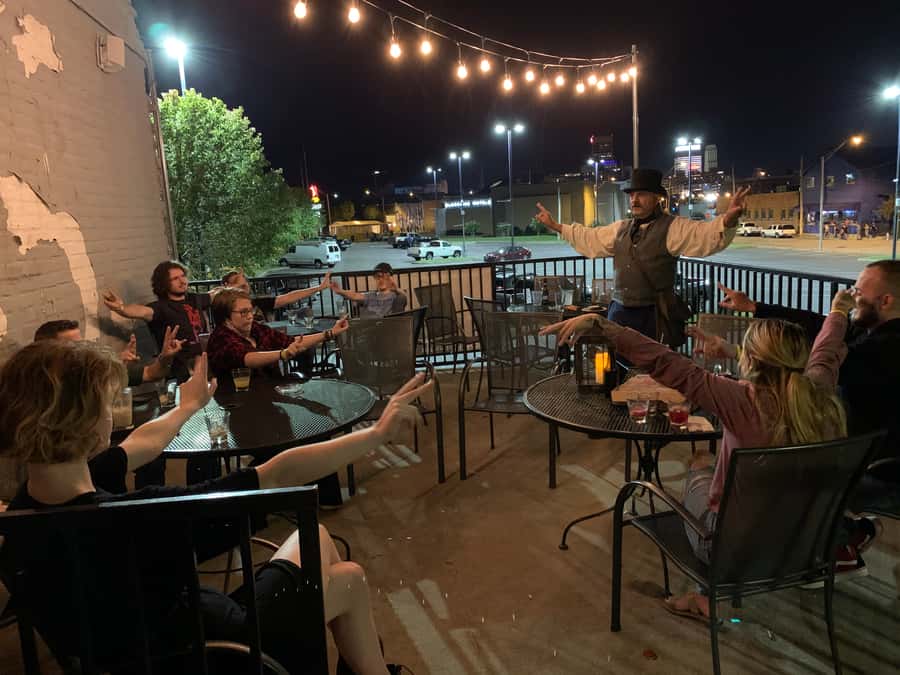Memphis: Drinking Spirits with Spirits Haunted Pub Crawl - Spirits included: how to plan your night around the tasting