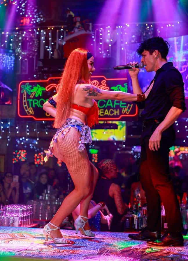Miami Pub Crawl + Clubbing Experience - The host and the pace: where good nights can feel rushed