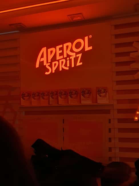 Naples Pub Crawl; from the first free Spritz to the Disco - Starting at Toledo Metro: the easiest spot to kick off