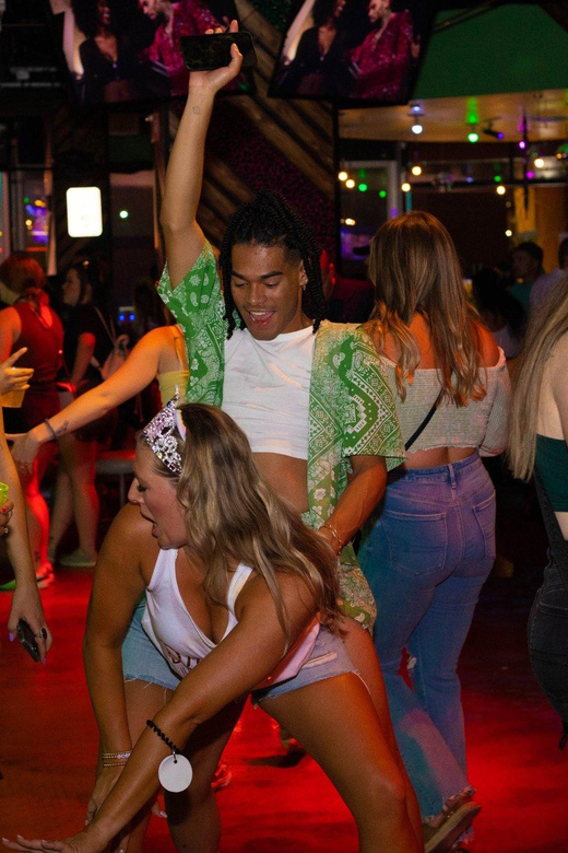 Nashville Bar Crawl: Guided Pub Crawl with Drinks Discounts - Should You Book This Nashville Bar Crawl?