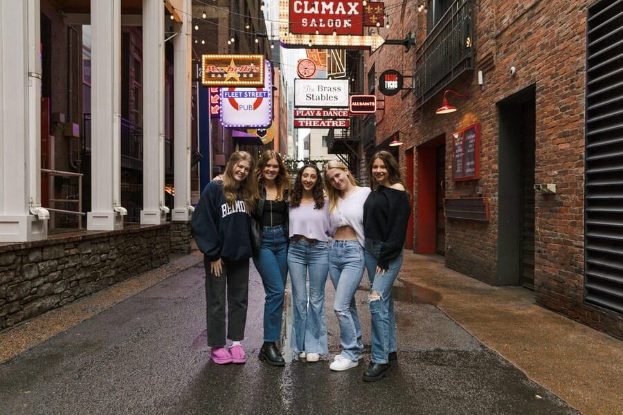 Nashville's Speakeasy Secrets: True Crime Tasting Pub Crawl - Quick hits before you go