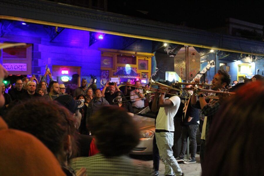 New Orleans: Frenchmen Street VIP Live Music Pub Crawl - The ghost stories and jazz origins aren’t fluff