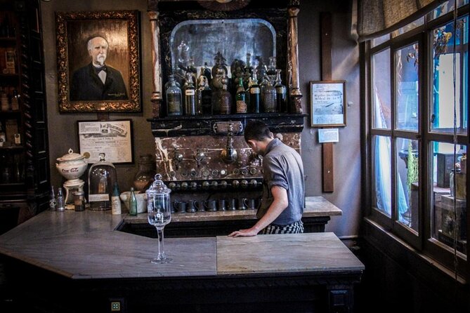 New Orleans Happy Hour Ghost Walking Tour Pub Crawl - Key Highlights You’ll Actually Feel on This Tour