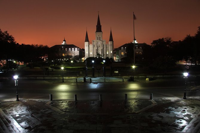 New Orleans Haunted Pub Crawl - Why a Haunted Pub Crawl Works in New Orleans