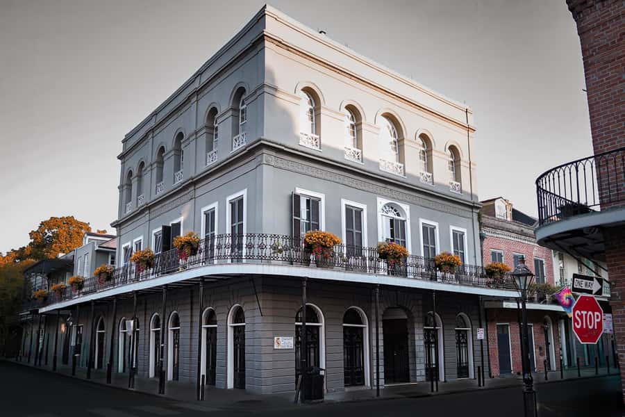New Orleans: True Crime Pub Crawl - Route Changes: Why Your Stop Order Might Flex
