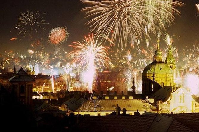 New Year's Eve Pub Crawl in Prague, end at KarLovy Lazne - Key Highlights You’ll Actually Feel