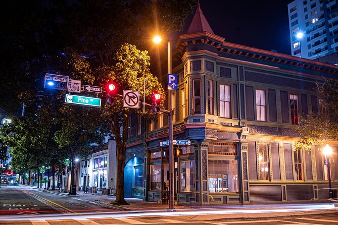 Orlando Haunts Boos and Booze Haunted Pub Crawl - Stop 4: The Kress Building adds a whispery, sidewalk-sidestory feel (10 minutes)