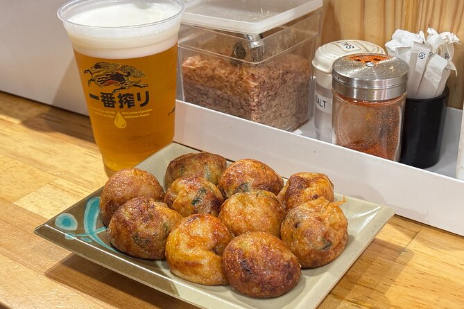 Osaka Night Walk : Discover Umeda Food and Pub - Stop 2: Osaka Station Underground and the Umeda Dungeon Feel