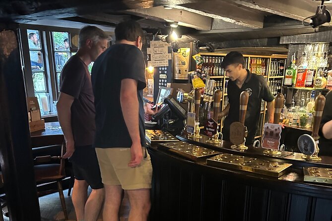 Oxford Pub Tour: Historic Pubs and Local Brews - Radcliffe Square and The Bear Inn: big Oxford views, then a tight pub vibe